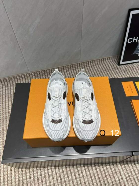 Picture of Louis Vuitton Shoes _SKULVsz35-44J090412567